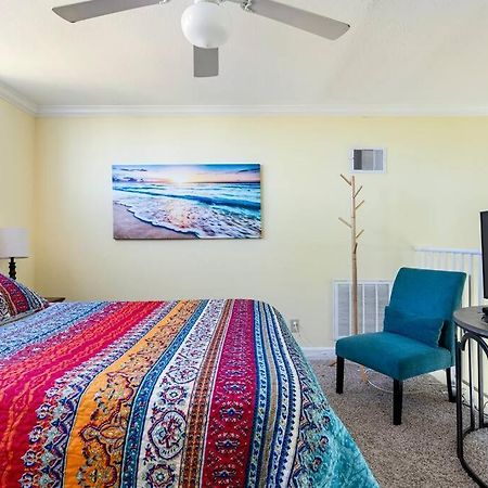 Oceanfront At The Dawns Galveston Exterior foto